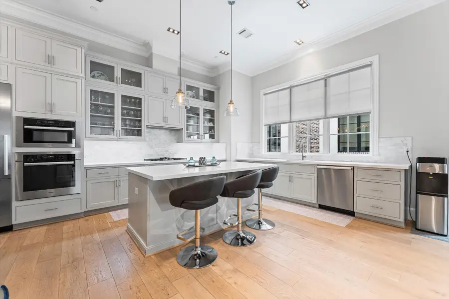 1308 Castle Court #A, Houston, TX 77006 - #3