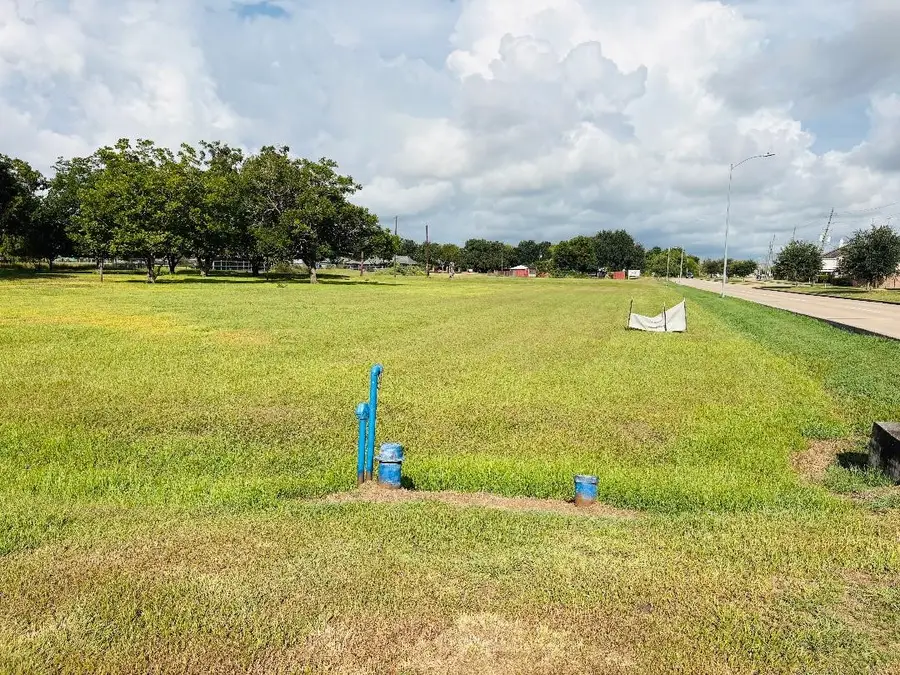 602 Sycamore Road, Richmond, TX 77469 - #2