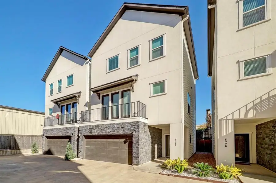 2010 Saint Charles Street, Houston, TX 77003 - Image #2