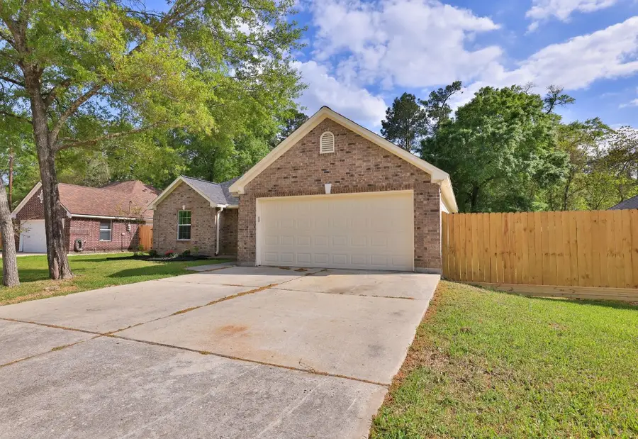 1241 Chateau Woods Parkway Drive, Conroe, TX 77385 - #3