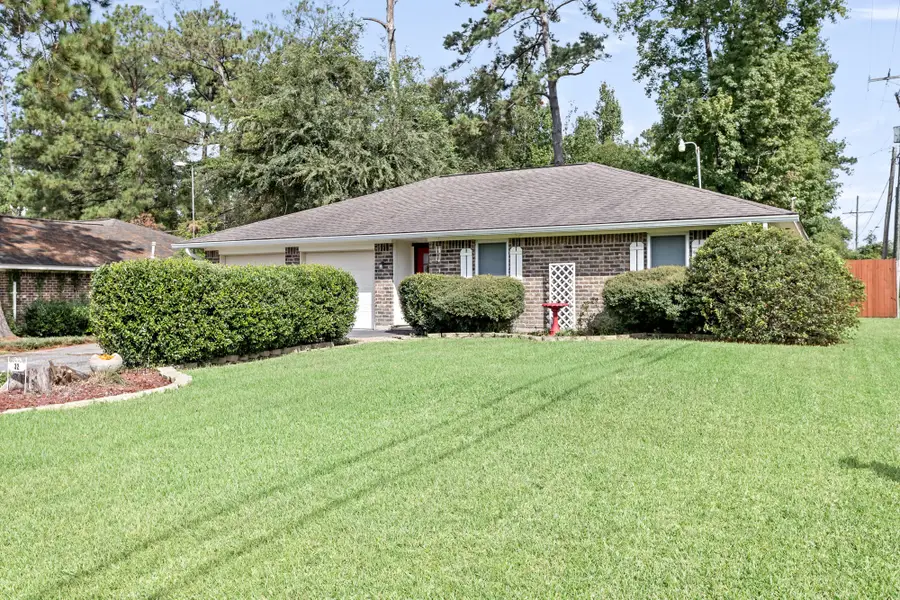 32 Greenhill Drive, Lumberton, TX 77657 - #2