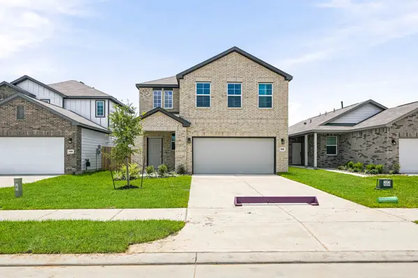 128 Rising Cedar Lane, Hockley, TX 77447