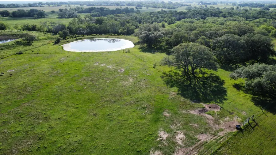 215 County Road 233, Hallettsville, TX 77964 - #3