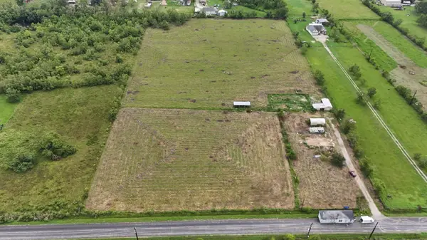 1602 County Road 62, Rosharon, TX 77583