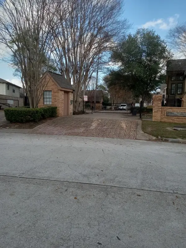 16800 Sugar Pine Drive #31, Houston, TX 77090
