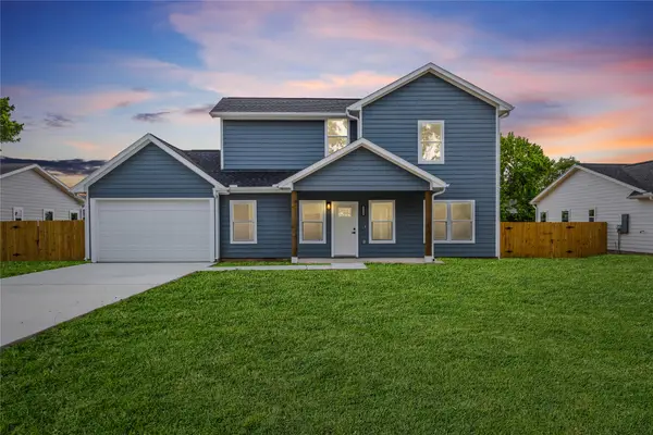 3704 Avenue S E, Santa Fe, TX 77510