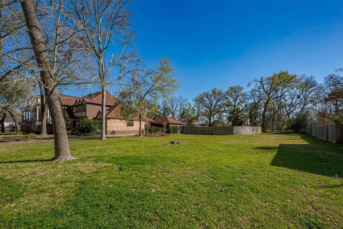 14811 Bramblewood Drive, Houston, TX 77079 - Image #1