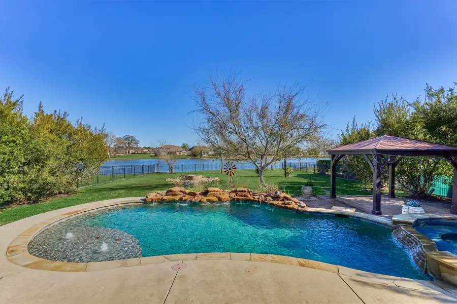 18904 W Grand Pine Circle, Montgomery, TX 77356 - Image #3