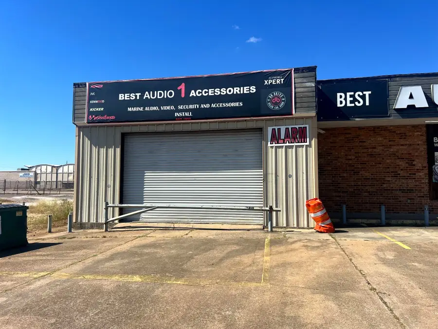 710 Interstate 10 S, Beaumont, TX 77707 - #3
