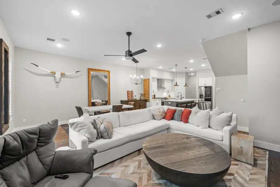816 E 38th St #C, Houston, TX 77022 - #3