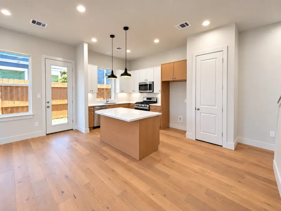 5225 Hillman Street #F, Houston, TX 77023 - #2