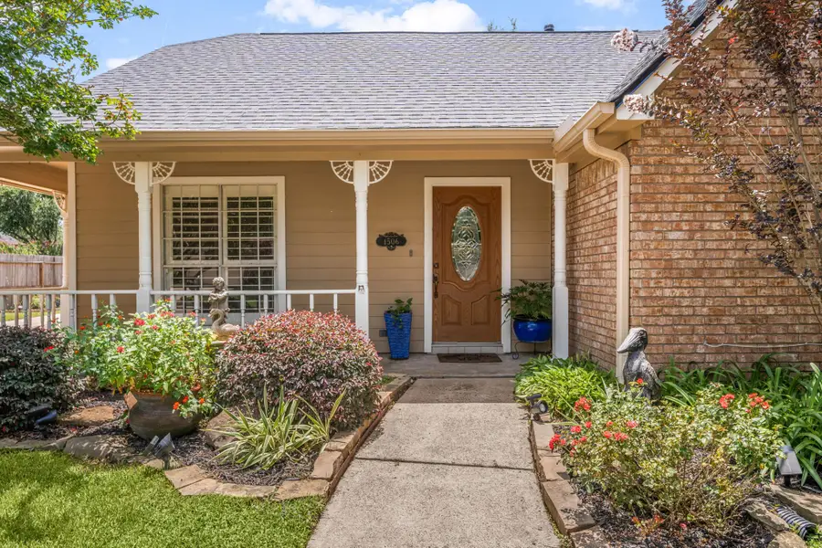 1506 Oak Hollow Drive, Friendswood, TX 77546 - #2