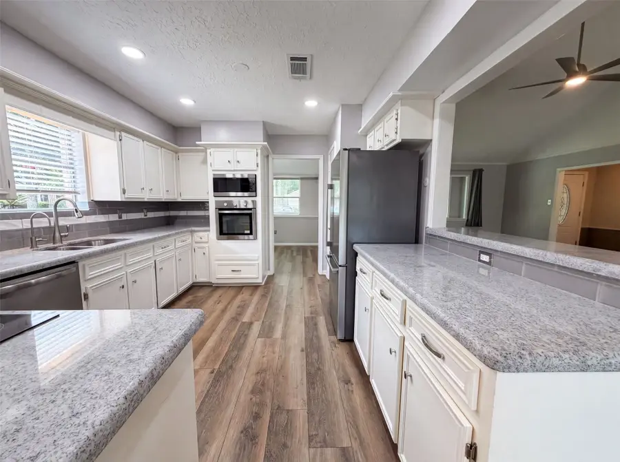10327 Sweetwood Drive, Houston, TX 77070 - #2