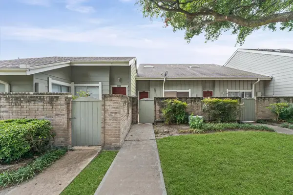 13014 Greenway Chase Court #3014, Houston, TX 77072