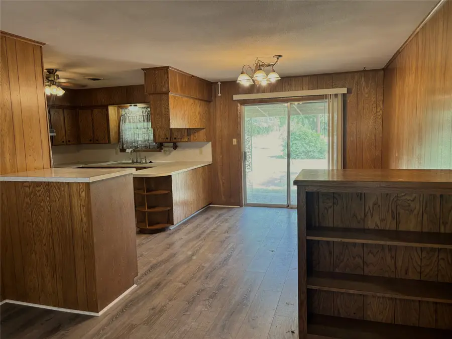 1506 Meadow Lane, Brenham, TX 77833 - #3