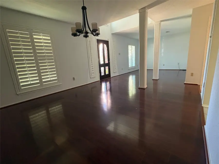 1323 Village Garden Drive, Missouri City, TX 77459 - Image #3