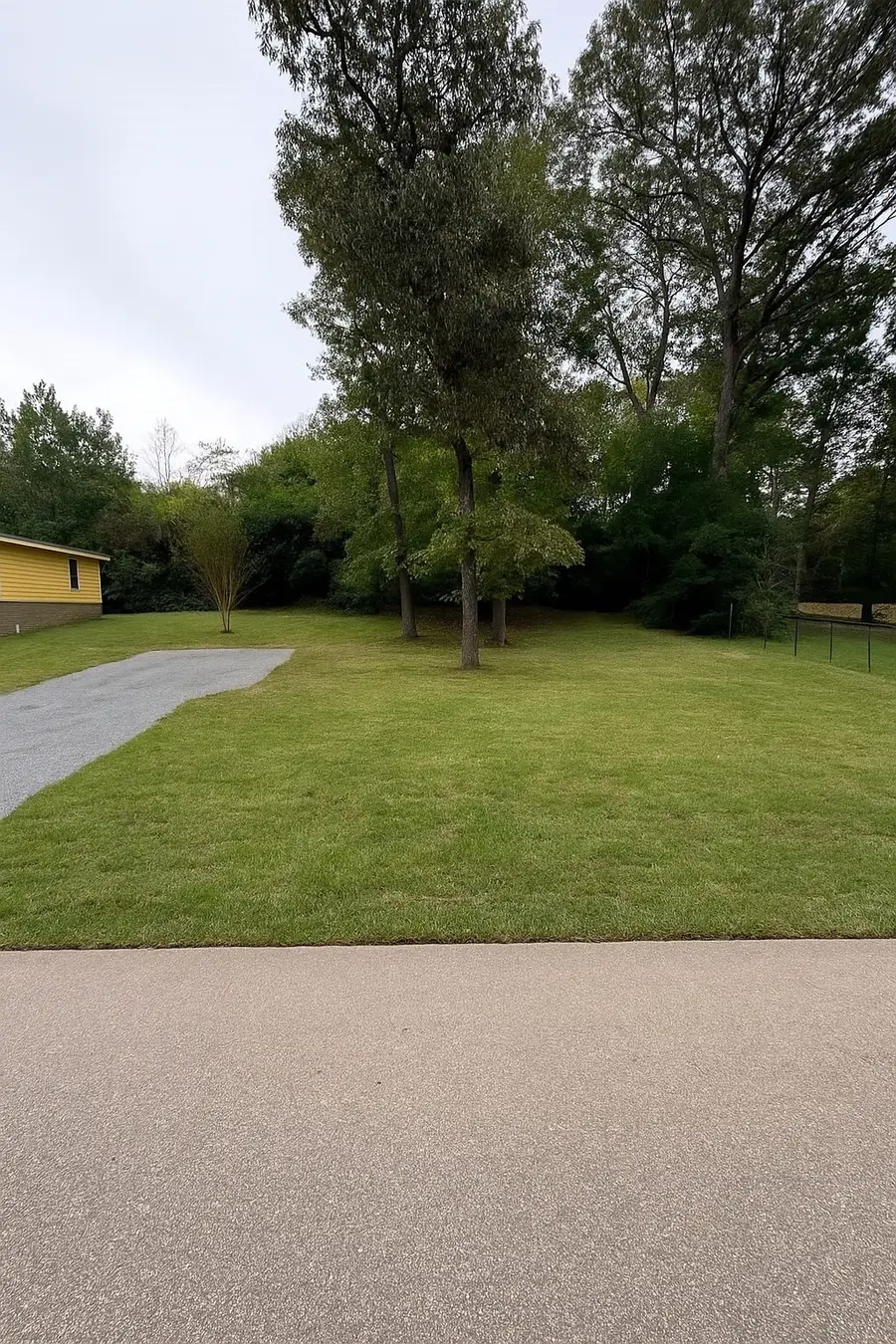 601 Faulkner Ave, Coldspring, TX 77331 - Image #2
