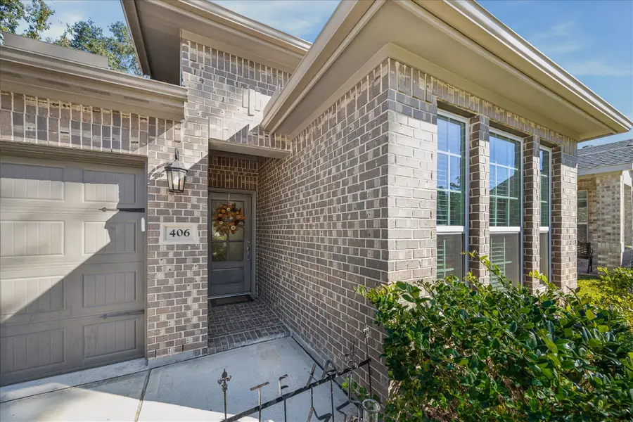 406 Wild Petunia Court, Montgomery, TX 77316 - Image #3