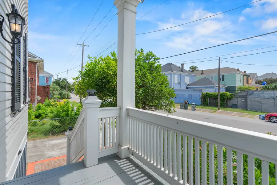 614 16th Street, Galveston, TX 77550 - #3