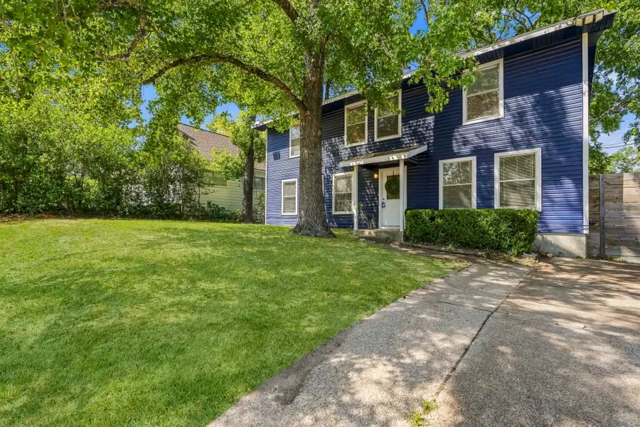 1306 20 Street, Huntsville, TX 77340 - #2