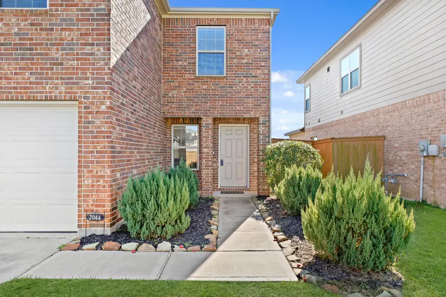 2044 Ezell Drive, Rosharon, TX 77583 - Image #2