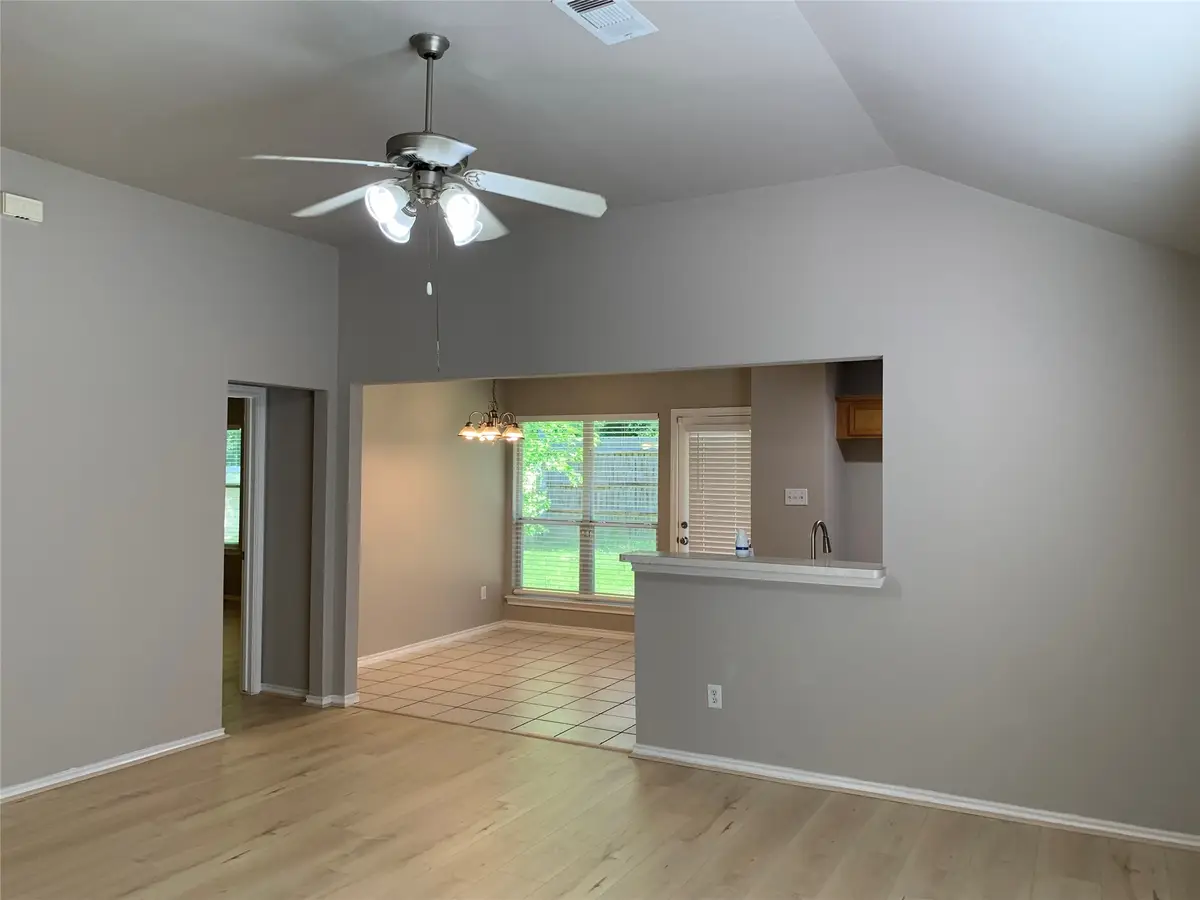 5739 Wandering Creek Drive, Richmond, TX 77469 - #1