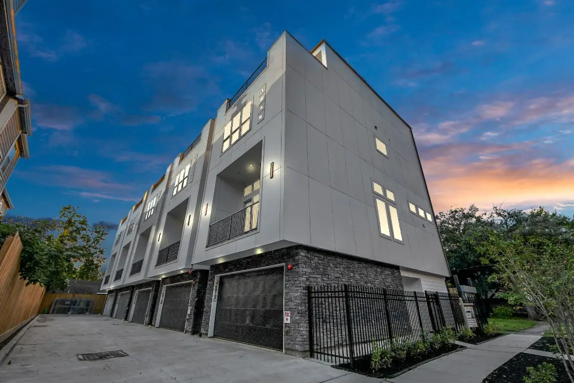 4819 Austin Street #A, Houston, TX 77004 - #1