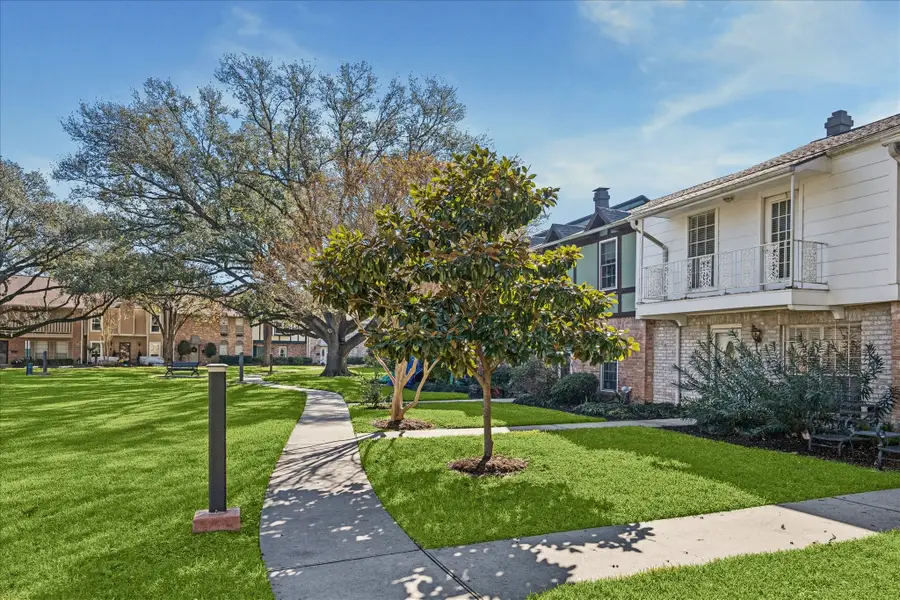 14209 Lost Meadow Lane, Houston, TX 77079 - Image #2