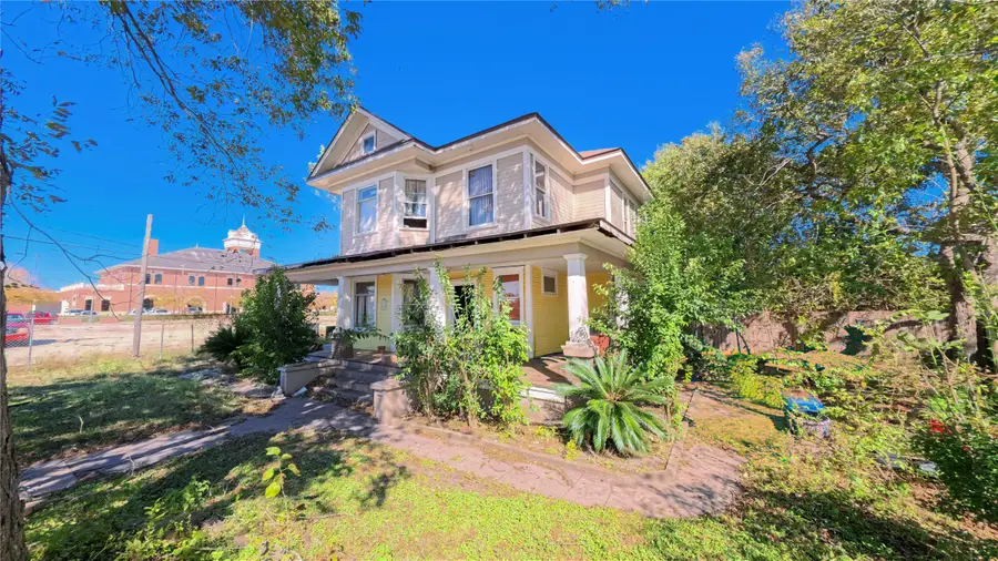 403 Farquhar Street, Navasota, TX 77868 - Image #2