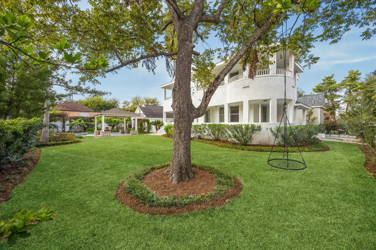 607 Harvard Street, Houston, TX 77007 - Image #1