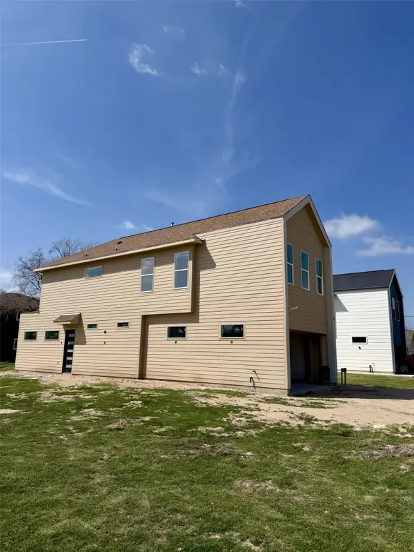 1120 Miller Road, Sealy, TX 77474