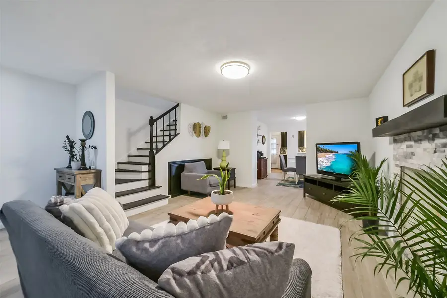 2574 Marilee Lane #1, Houston, TX 77057 - #3