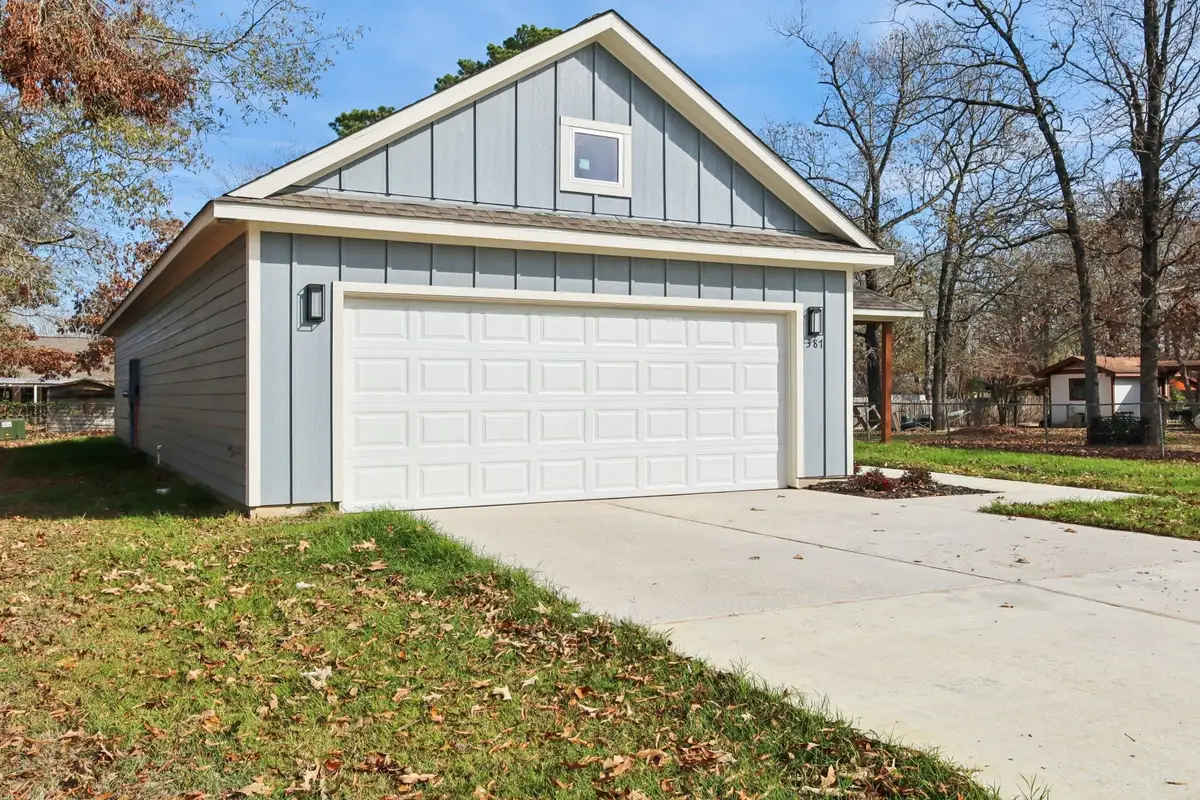 387 Autumn Lane, Livingston, TX 77351 - Image #1