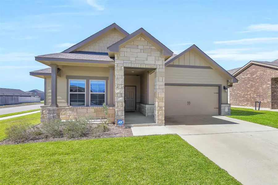 2136 Chief Street, Bryan, TX 77807 - #2