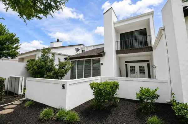 7655 S Braeswood Boulevard #27, Houston, TX 77071