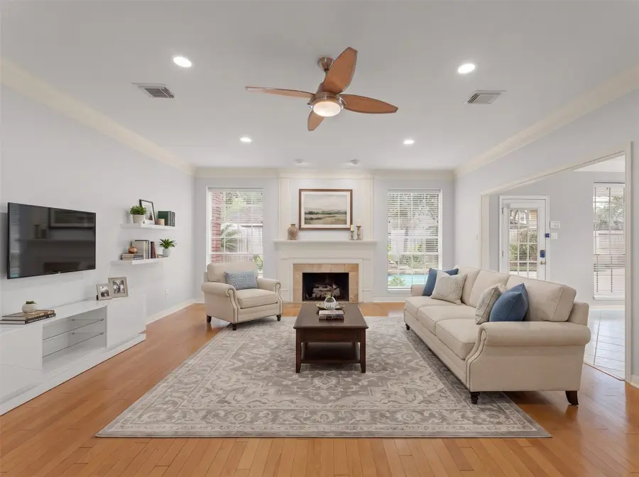 14 Sterling Court, Sugar Land, TX 77479 - #3