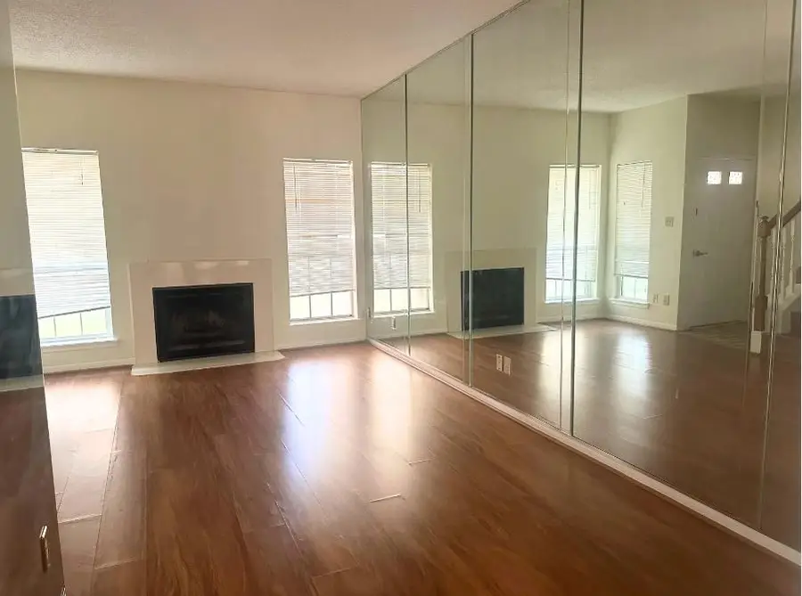 7575 Cambridge Street #1902, Houston, TX 77054 - Image #2