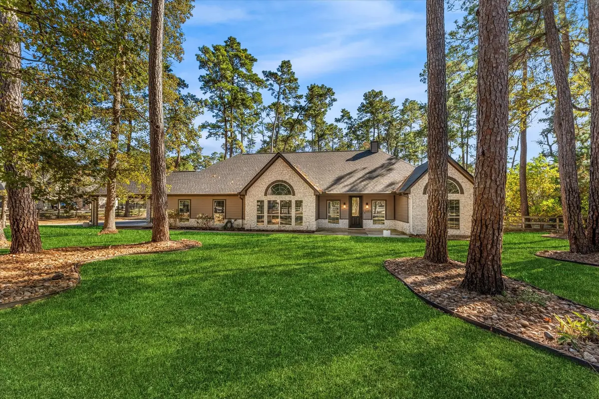 25402 Holly Oaks Court, Magnolia, TX 77355 - Image #1