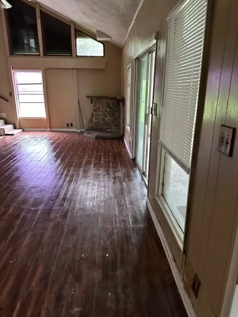 322 Circle Way Street, Lake Jackson, TX 77566 - #3