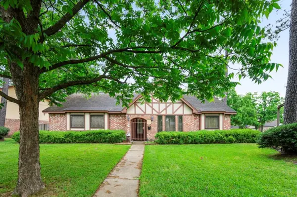 5727 Arbor Vitae Drive, Houston, TX 77092