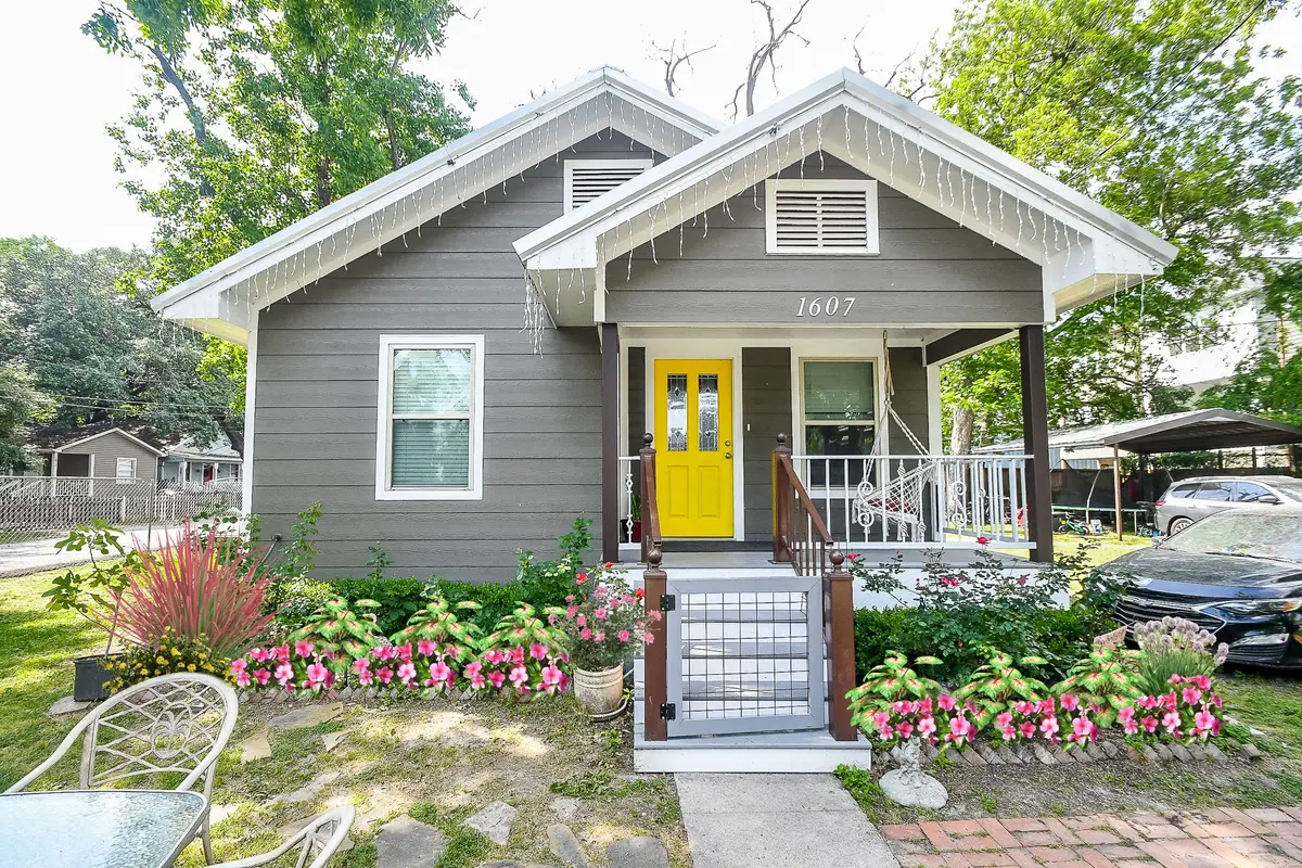 1607 Sylvester Road, Houston, TX 77009 - Image #1