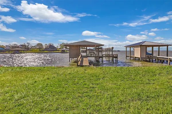 674 Dove Island, Livingston, TX 77351