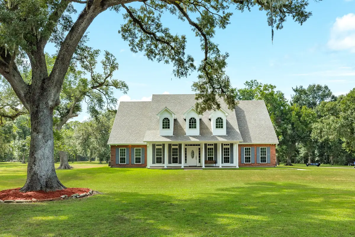2211 County Road 36, Angleton, TX 77515 - #1
