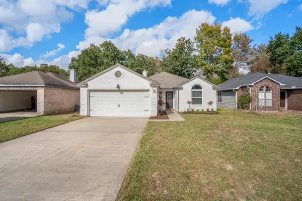 589 Mosswood Drive, Conroe, TX 77302