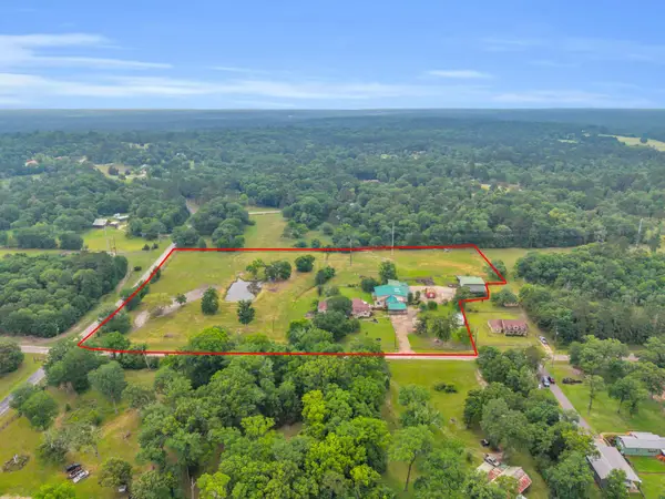 103 Roundabout Lane, Huntsville, TX 77320