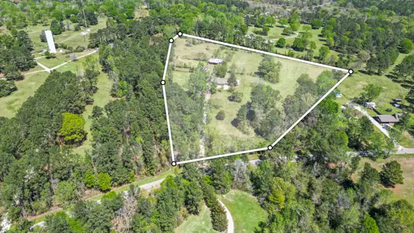 187 Watson Lake Road, Huntsville, TX 77340