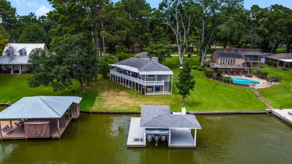 15134 Cozy Cove Lane, Willis, TX 77318