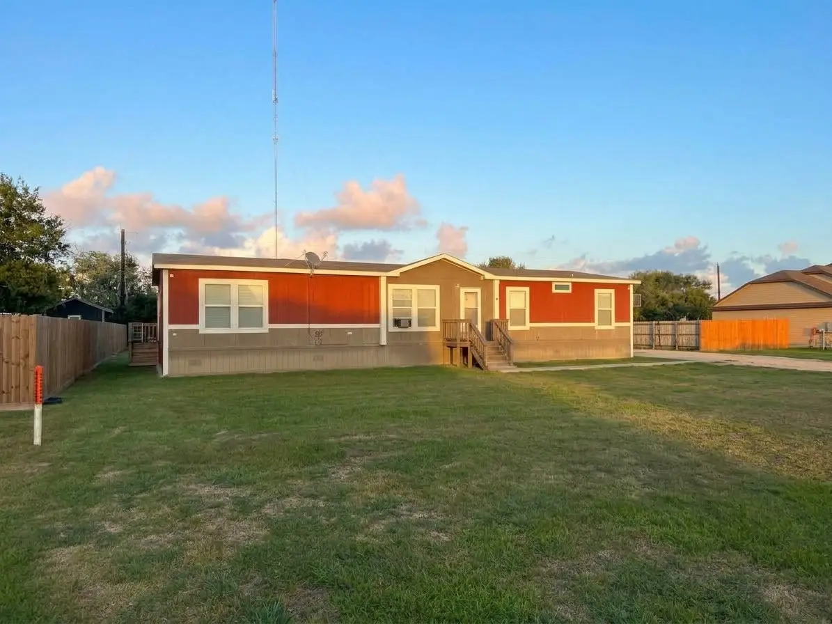 13036 Annette Road, Angleton, TX 77515 - #1