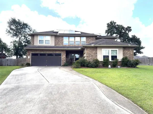 119 Crown Point Court, Magnolia, TX 77354