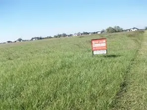 378 Sandy Trail, Angleton, TX 77515 - Image #2